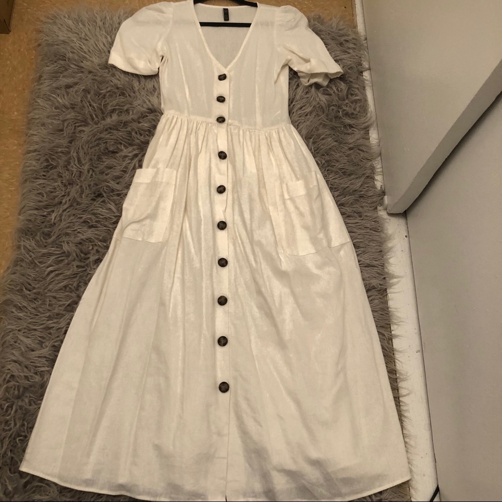 BRAND NEW ZARA MIDI DRESS WITH BUTTONS